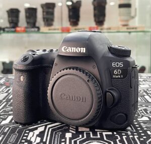 Canon EOS 6D Mark II