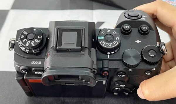 Sony Alpha 9 III (ILCE-9M3) Body with Accessory Bundle