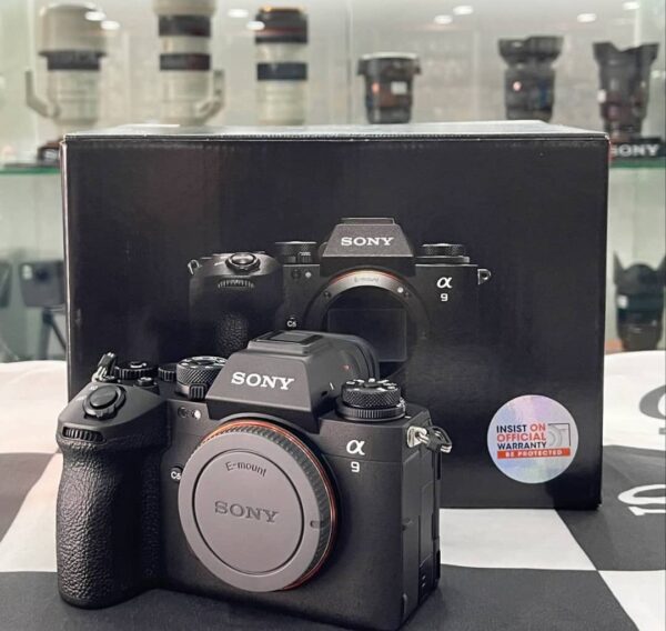 Sony Alpha 9 III (ILCE-9M3) Body with Accessory Bundle