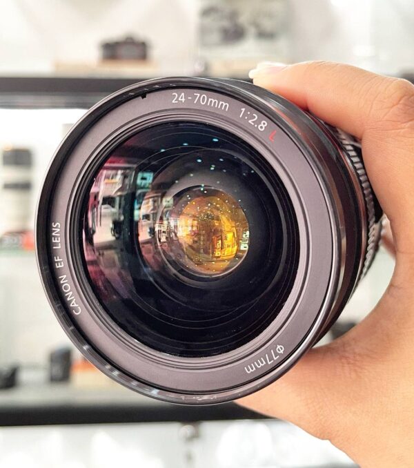 Canon EF 24-70mm f/2.8L II USM – Very Good Condition (95%) with Accessory Bundle