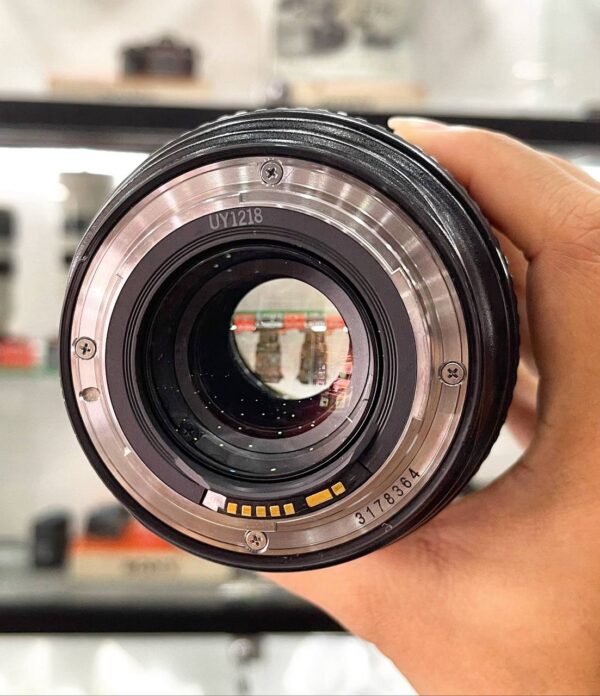 Canon EF 24-70mm f/2.8L II USM – Very Good Condition (95%) with Accessory Bundle