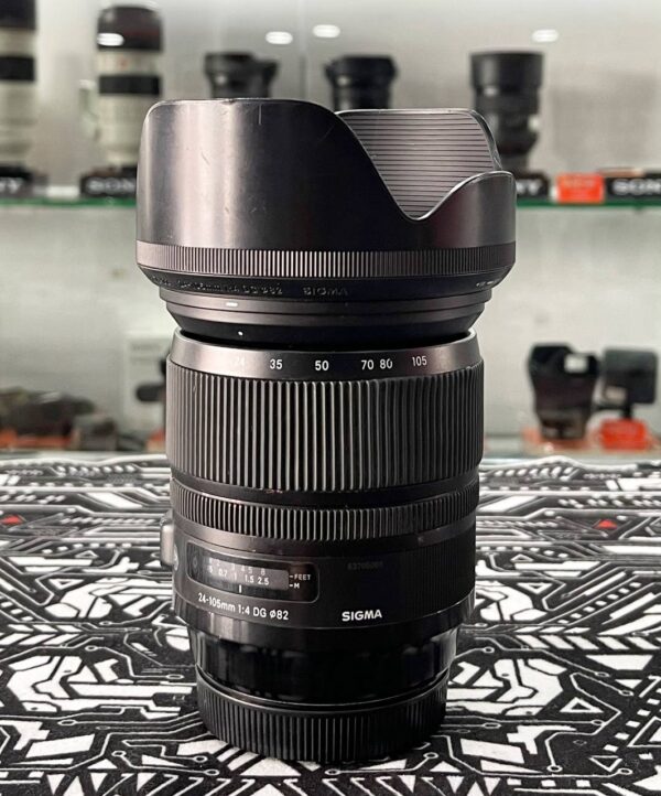 Sigma 24-105mm f/4 DG OS HSM Art Lens for Canon EF with Accessory Bundle