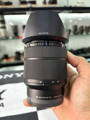 photo_2025-01-25_05-24-48 Sony FE 28-70mm f/3.5-5.6 OSS Lens with Accessory Bundle