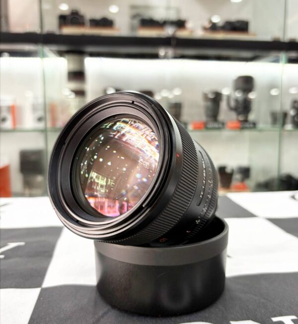 photo_2025-01-25_05-40-14 Sony FE 85mm f/1.4 GM Lens with Accessory Bundle
