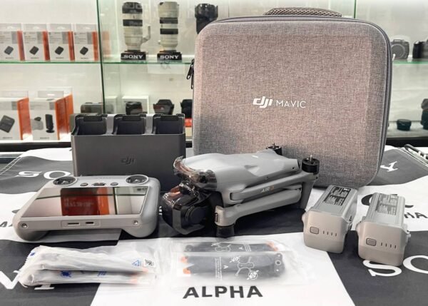 DJI Air 3 dual 4K camera drone with 46-minute flight time – excellent condition