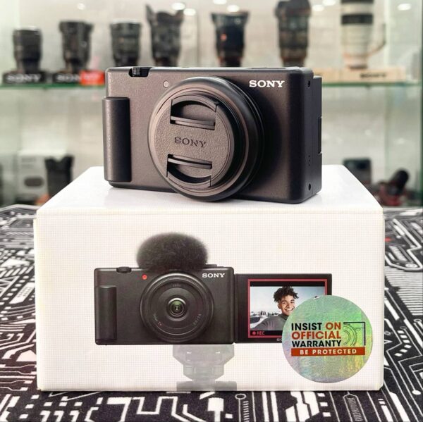 photo_2025-04-21_07-08-18 Sony ZV-1F with Accessory Bundle