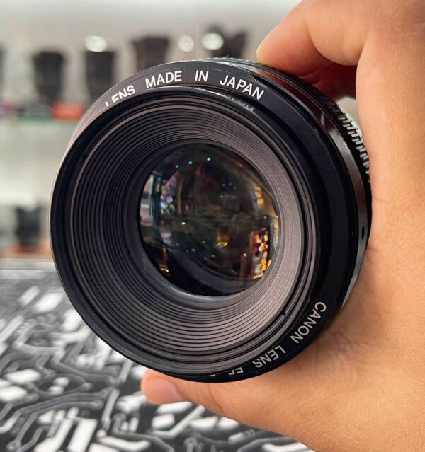 Canon EF 50mm f/1.4 USM Lens with Accessory Bundle
