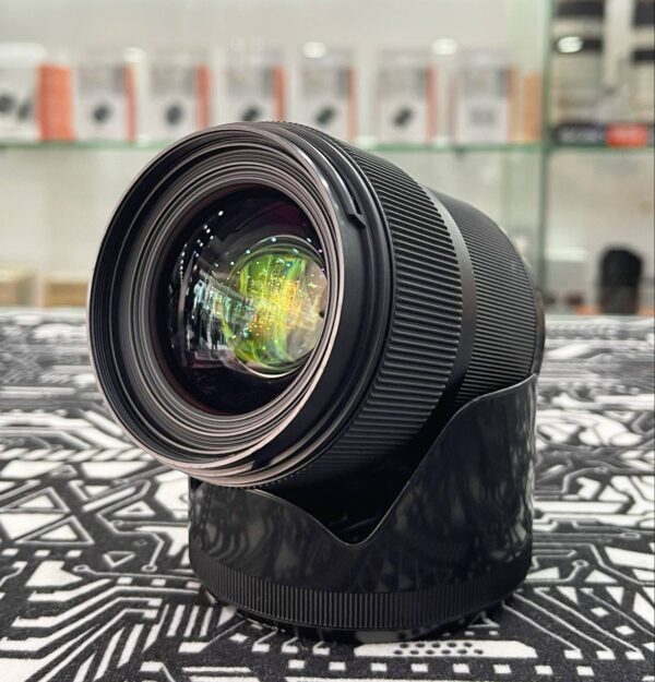Sigma 35mm f/1.4 DG HSM Art – Good Condition (95%)