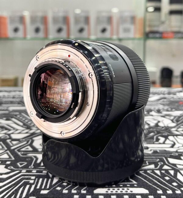 Sigma 35mm f/1.4 DG HSM Art – Good Condition (95%)