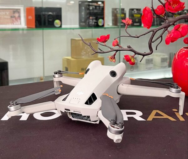 DJI Mini 4 Pro Fly More Combo (Not Yet Activated)