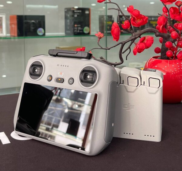 DJI Mini 4 Pro Fly More Combo (Not Yet Activated)
