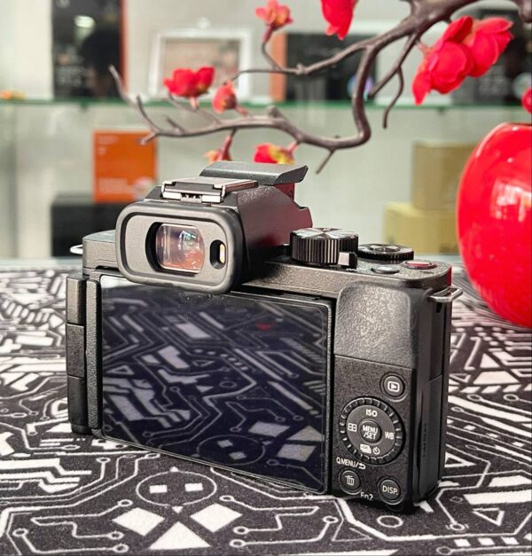 Panasonic Lumix G100 Vlogging Kit with 12-32mm Lens + 64GB Card