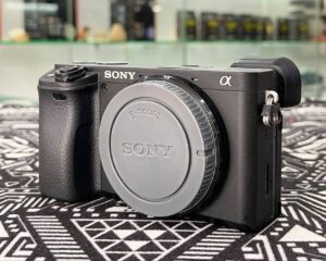 photo_2025-08-16_04-13-24 Sony Alpha A6400 with Accessory Bundle