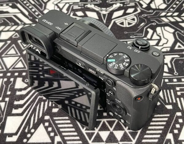 photo_2025-08-16_04-13-26 Sony Alpha A6400 with Accessory Bundle