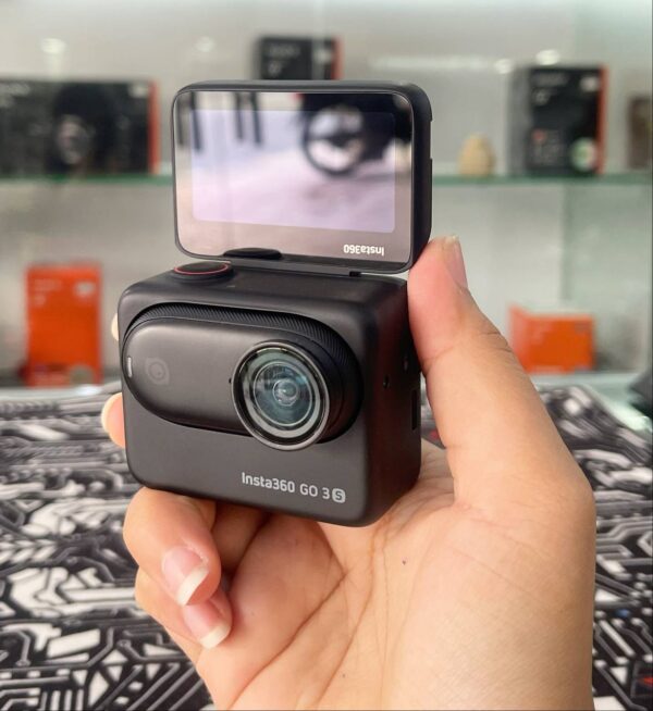 Insta360 GO 3S (128GB) Creator Kit with Mic Muff + Lens Guard + Silicone Case + Selfie Stick + Carry Bag