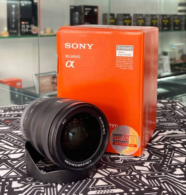 Sony FE 24-50mm f/2.8 G Lens with Accessory Bundle
