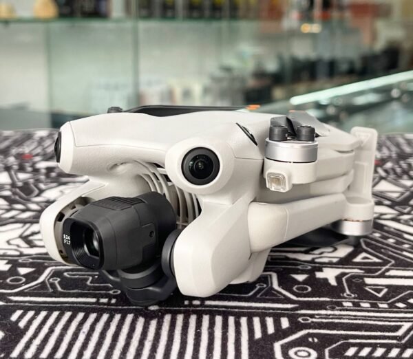 DJI Mini 4 Pro Fly More Combo – Excellent 4K HDR Drone with K&F ND Filters + 64GB + Full Combo