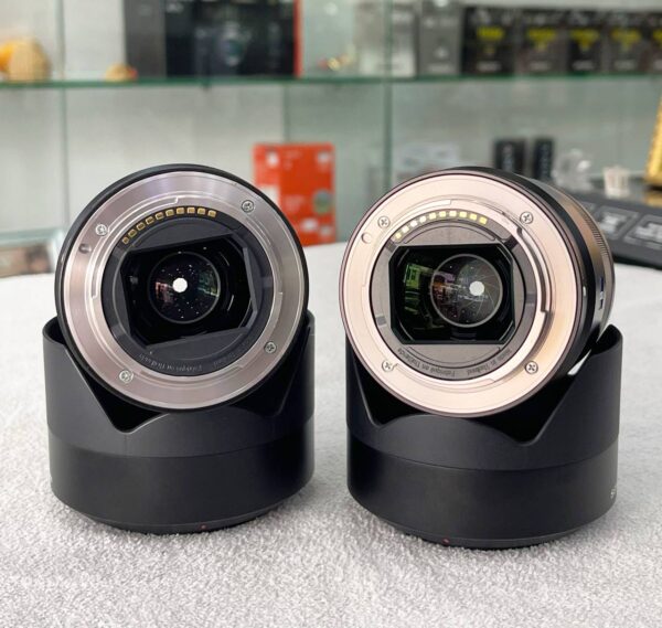 Sony FE 55mm f/1.8 ZA Carl Zeiss Sonnar T Lens (SEL55F18Z)