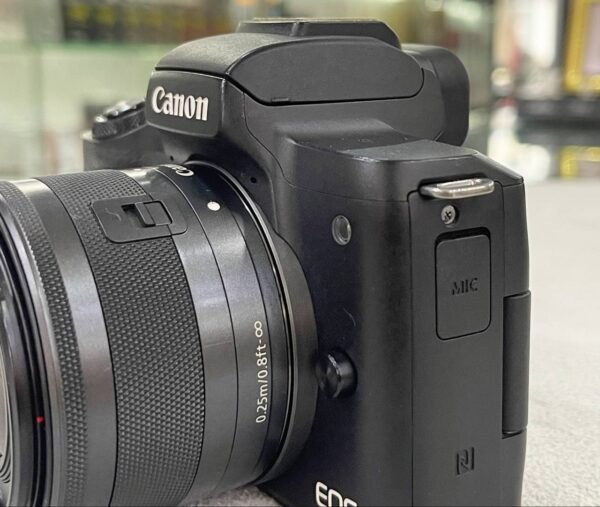 Canon EOS M50 Kit – Excellent 24.1MP 4K Vlogging Camera with 15-45mm Lens + Accessory Bundle