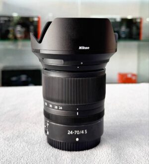 Nikon NIKKOR Z 24-70mm f/4 S Lens