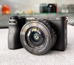 photo_2025-12-14_07-07-12 Sony A6700L Kit with 16-50mm Lens + Accessory Bundle