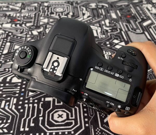 Canon EOS 7D Mark II