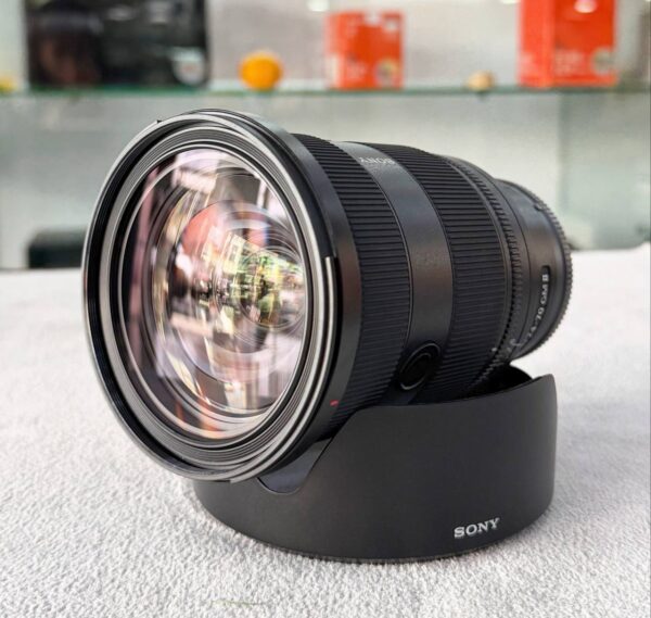 Sony FE 24-70mm f/2.8 GM II Lens – Like New (99%) with UV Filter + Accessory Bundle