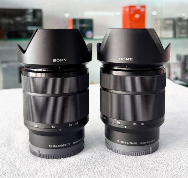 Sony FE 28-70mm f/3.5-5.6 OSS Lens with Accessory Bundle