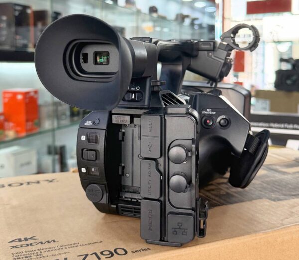 Sony PXW-Z190 4K Handheld Camcorder (Like New) with Wireless Mic + Pro Camera Bag