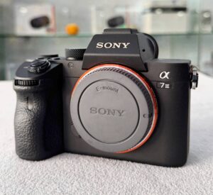 photo_2026-01-31_06-02-10 Sony Alpha 7 III (ILCE-7M3) with Wireless Microphone + Accessory Bundle