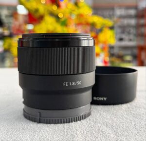 Sony FE 50mm f/1.8 Lens with UV Filter + Accessory Bundle