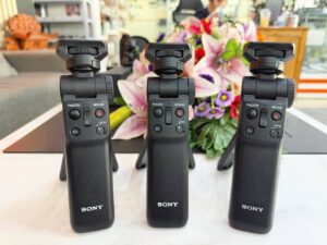 Sony GP-VPT2BT Shooting Grip with Wireless Remote Control