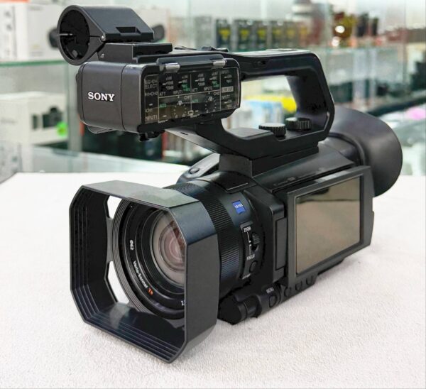 photo_2026-02-09_05-44-51 (2) Sony PXW-Z90T 4K HDR XDCAM Camcorder with Microphone + Accessory Bundle