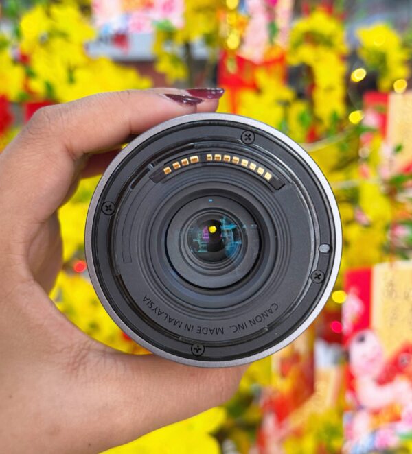 Canon RF-S 14-30mm f/4-6.3 IS STM PZ Lens with UV Filter + Accessory Bundle
