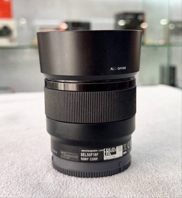 photo_2026-03-08_05-58-57 Sony FE 50mm f/1.8 Lens with UV Filter + Accessory Bundle