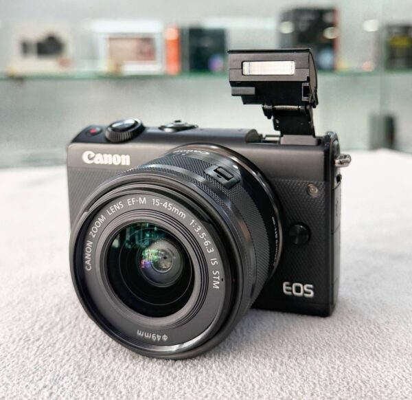 Canon EOS M100 Kit