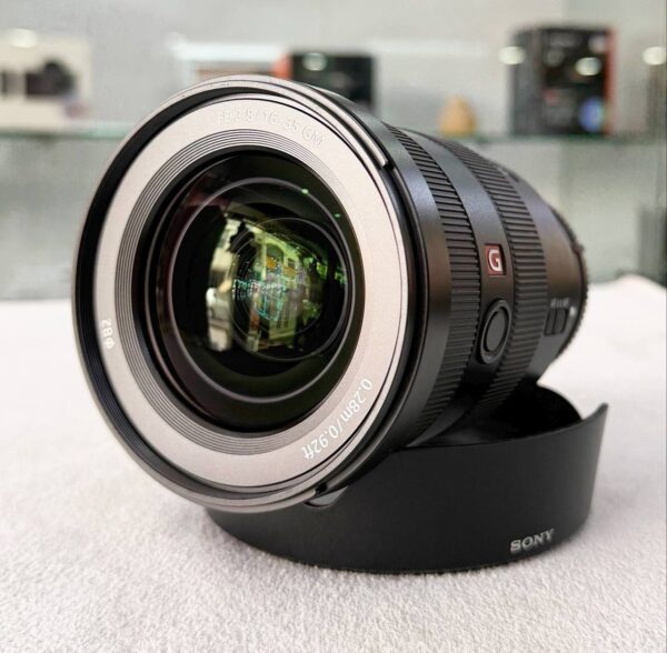 Sony FE 16-35mm f/2.8 GM Lens with UV Filter + Accessory Bundle
