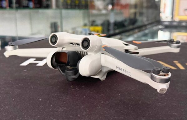 DJI Mini 3 Pro Fly More Combo
