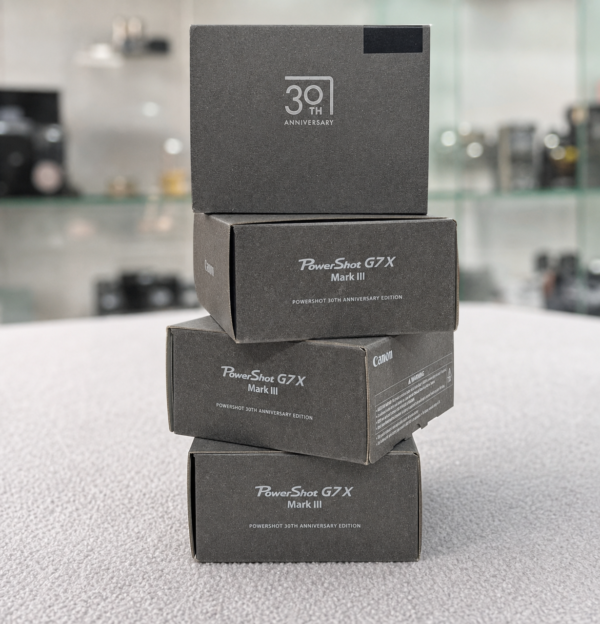 Canon G7 X Mark 30th Anniversary Limited Edition Brand New Sealed Graphite Finish + Peak Design Strap