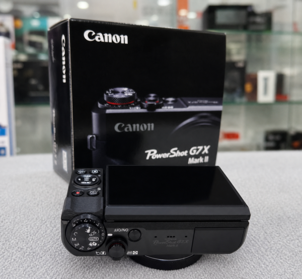 db190fd0-6fe6-11f1-b1bf-cd5198f51913 Canon G7X Mark II Very Good 20.1 MP Vlogging Compact with 24-100mm f/1.8-2.8 Lens