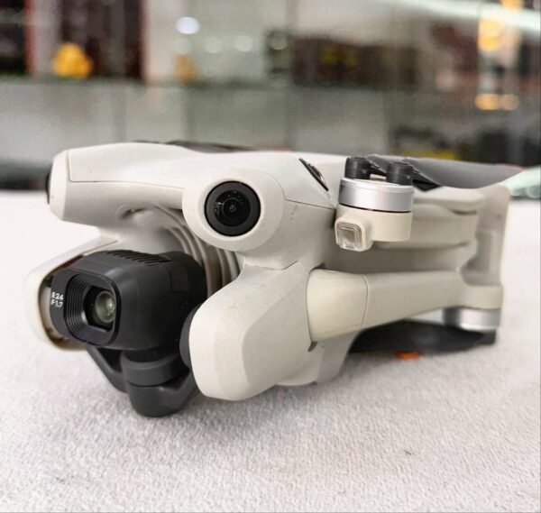 DJI Mini 4 Pro Combo – Excellent 4K HDR Drone with 34-Min Flight Time + 64GB Card