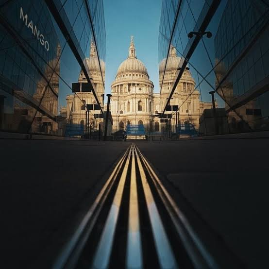 Visual storyteller composition techniques in street photography at Camerion Cameras