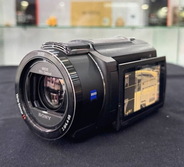 Sony FDR-AX45 4K Handycam 97% excellent condition with microphone and accessory bundle